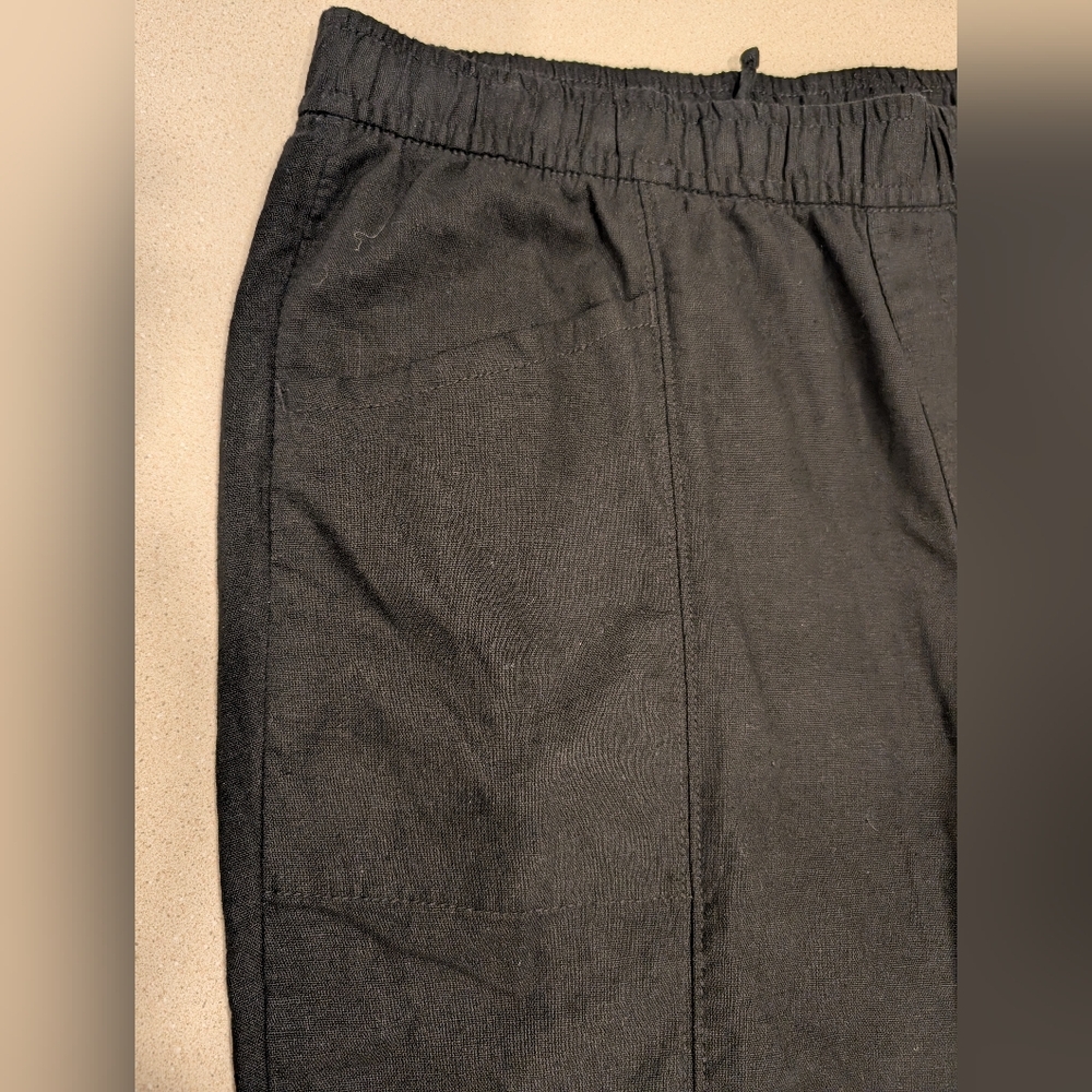 Old Navy Women's Black Linen pants - Picture 6 of 7